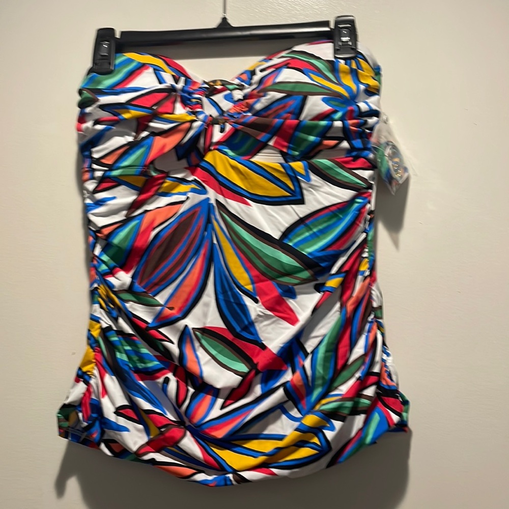 Blue Rod Beattie tankini top. NWT. Size 14
